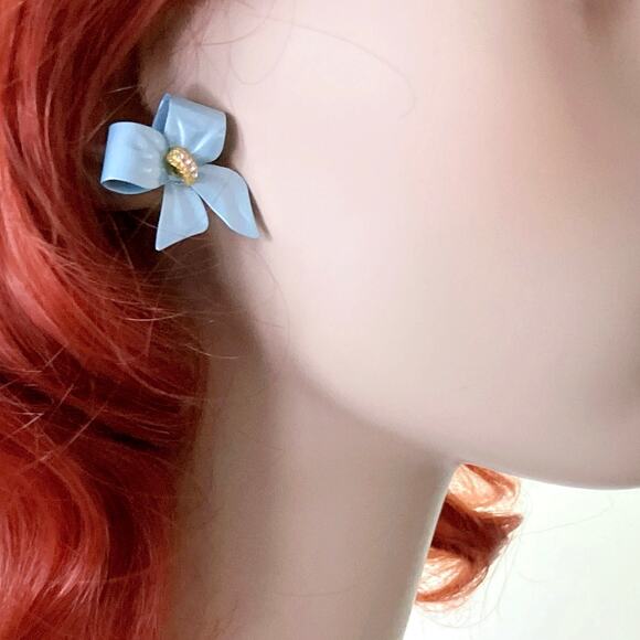 VTG Enamel Bow Earrings Aqua Blue Gold Tone Rhinestone Post Dore Style 80s-90s - Picture 6 of 12